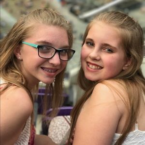 Meet your Posher, Leah